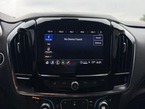 Used 2023 Chevrolet Traverse Premier w/ Redline Edition AWD/4WD image 10