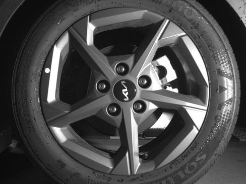 Used 2025 Kia K4 FWD image 14