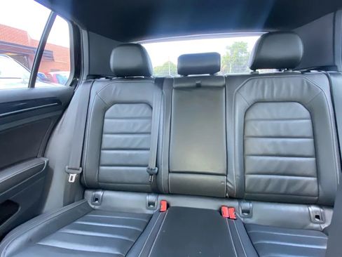 Used 2016 Volkswagen Golf R 4-Door w/ Driver Assistance Package image 20