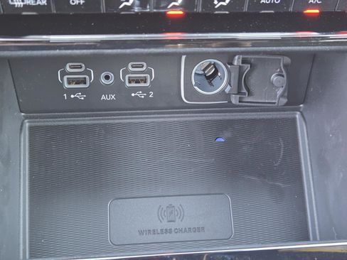 New 2026 Jeep Grand Cherokee L 2WD image 12