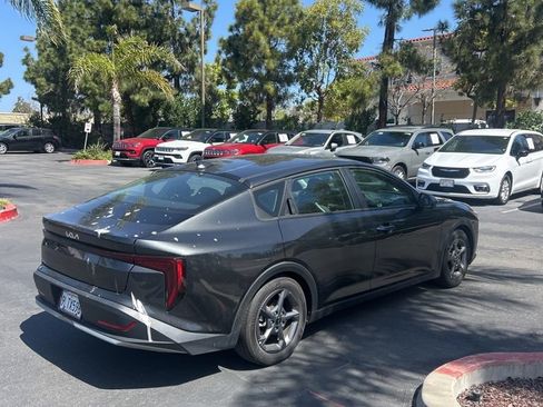 Used 2025 Kia K4 FWD image 6