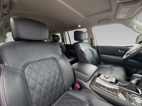 Used 2022 Nissan Armada Platinum w/ Captain's Chairs Package image 9