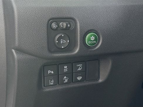 Used 2025 Honda Ridgeline TrailSport+ image 10