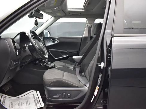 Used 2023 Kia Soul EX FWD image 14