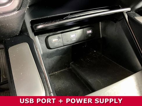 Certified 2023 Kia Sorento LX FWD image 13