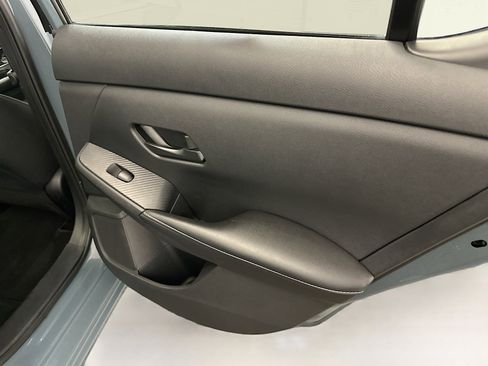 Used 2024 Nissan Sentra SV w/ All-Weather Package image 30