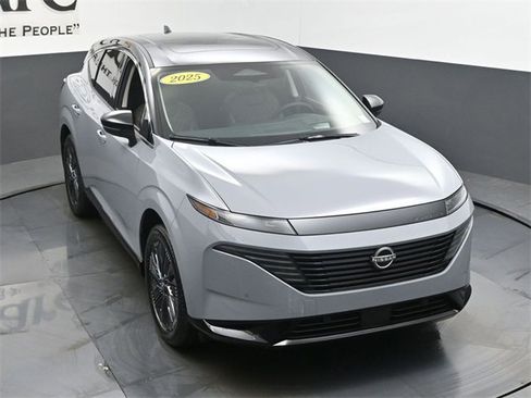 Used 2025 Nissan Murano Platinum image 46