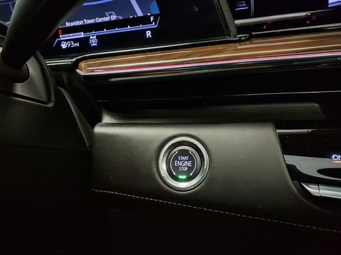 Certified 2023 Cadillac Escalade ESV Sport Platinum w/ LPO, ONYX Package AWD/4WD image 30