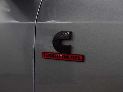 Used 2024 RAM 3500 Laramie w/ Night Edition image 15