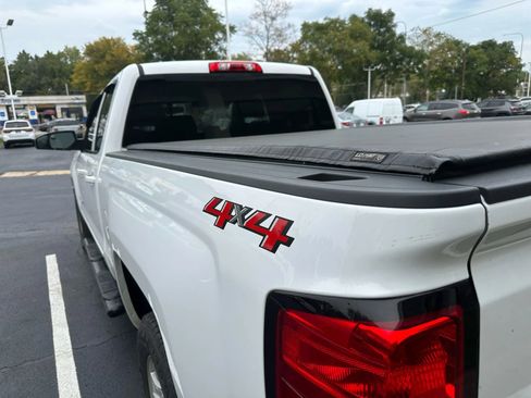 Used 2019 Chevrolet Silverado 1500 LT image 6