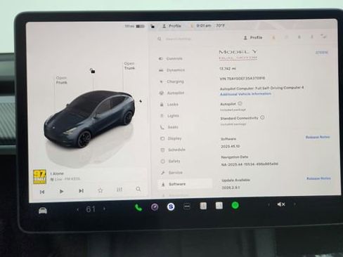 Used 2025 Tesla Model Y Performance AWD/4WD image 38