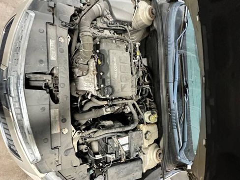 Used 2012 Chevrolet Cruze LT FWD image 38
