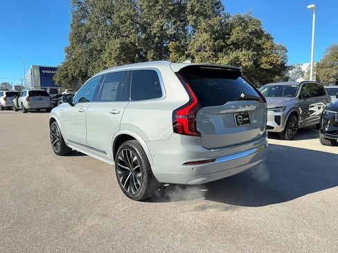 New 2026 Volvo XC90 T8 Ultra w/ Protection Package Premier image 4