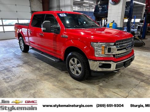 Used 2019 Ford F150 XLT w/ Equipment Group 301A Mid AWD/4WD image 10