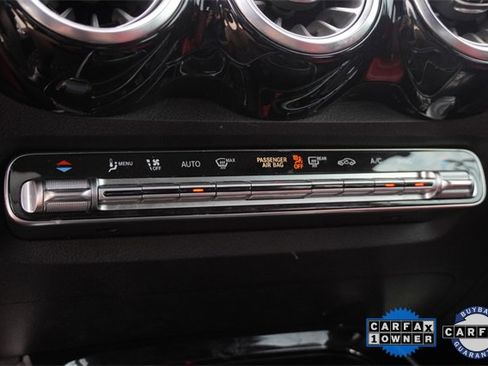 Used 2023 Mercedes-Benz GLB 35 AMG 4MATIC w/ Parking Assistance Package image 26