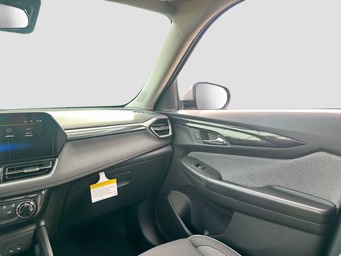 New 2026 Chevrolet TrailBlazer LT FWD image 23