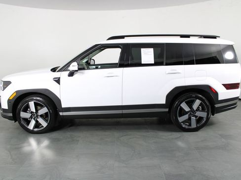 Used 2024 Hyundai Santa Fe Limited image 11