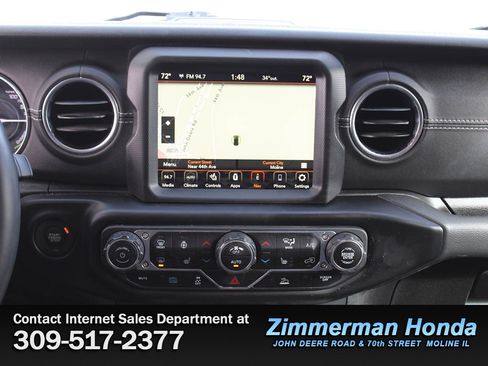 Used 2023 Jeep Wrangler Sahara w/ Cold Weather Group image 15