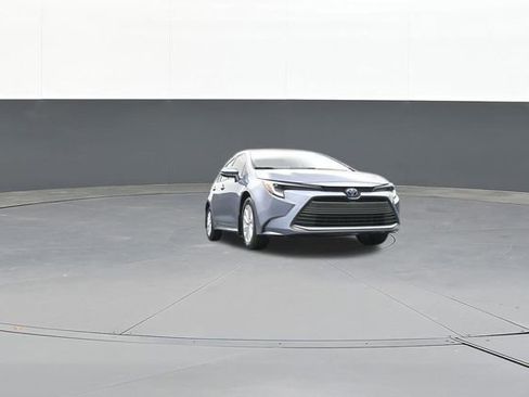 Used 2024 Toyota Corolla XLE image 56