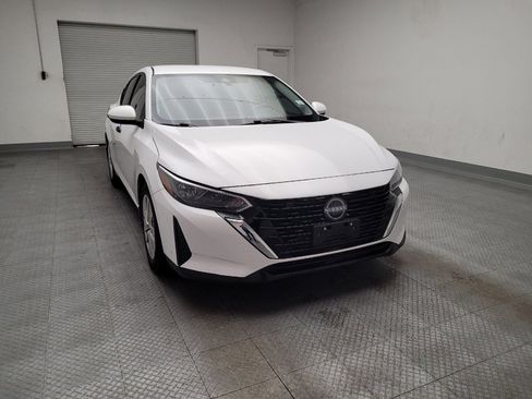 Used 2024 Nissan Sentra S FWD image 14