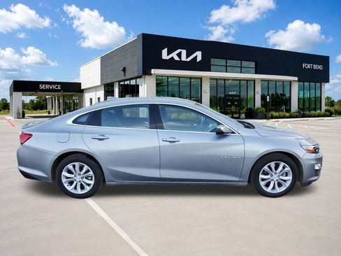 Used 2024 Chevrolet Malibu LT FWD image 4
