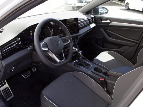 New 2026 Volkswagen Jetta Sport FWD image 10
