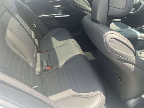 Used 2023 Mercedes-Benz C 300 4MATIC Sedan image 21