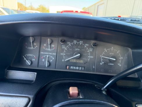 Used 1995 Ford Bronco XLT AWD/4WD image 22