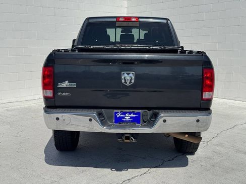 Used 2016 RAM 2500 Big Horn RWD image 12