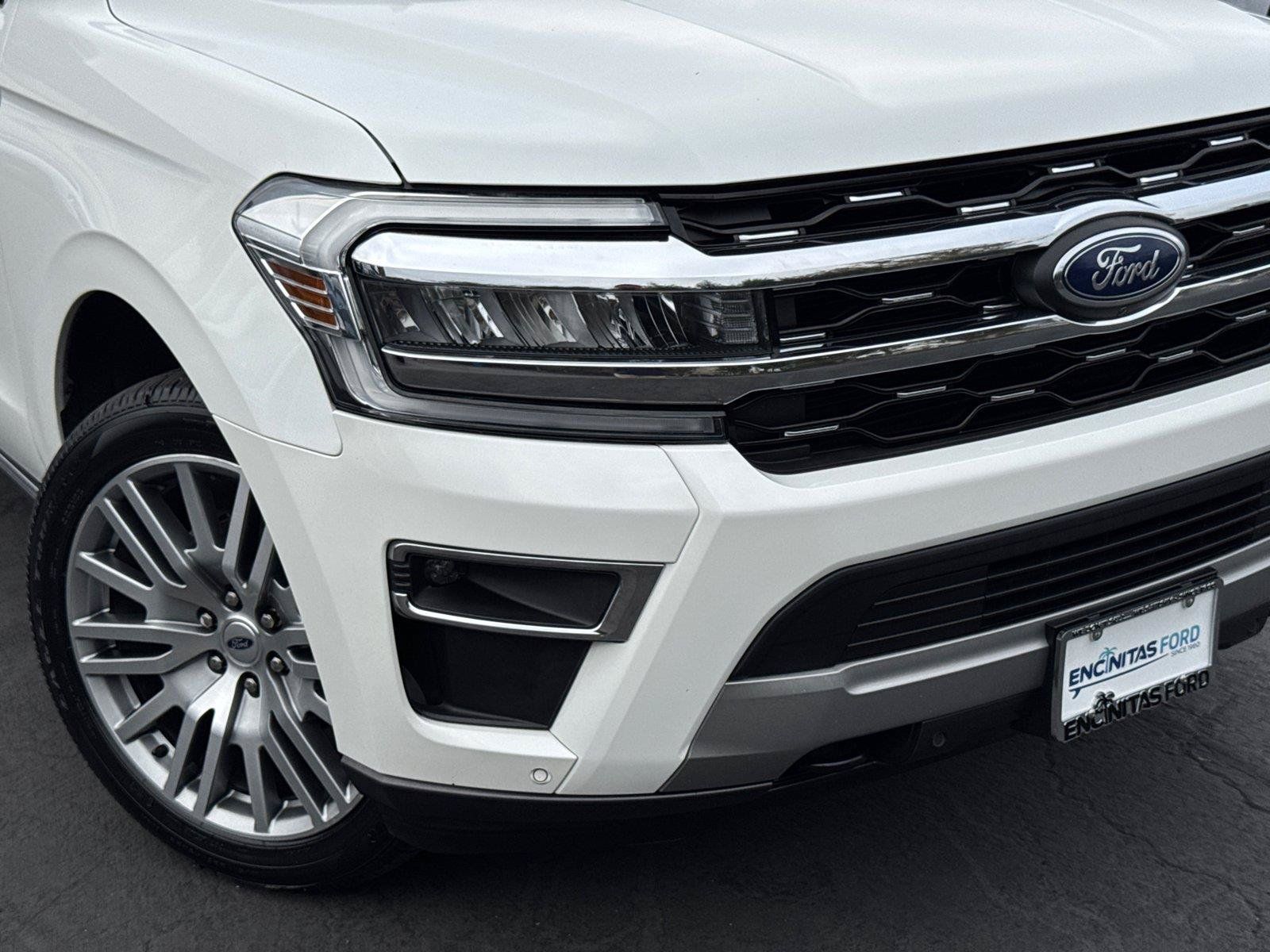 Certified 2023 Ford Expedition Max Limited AWD/4WD image 3