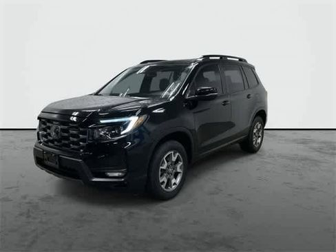 Certified 2023 Honda Passport TrailSport image 7