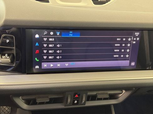 Used 2026 Porsche Cayenne image 25