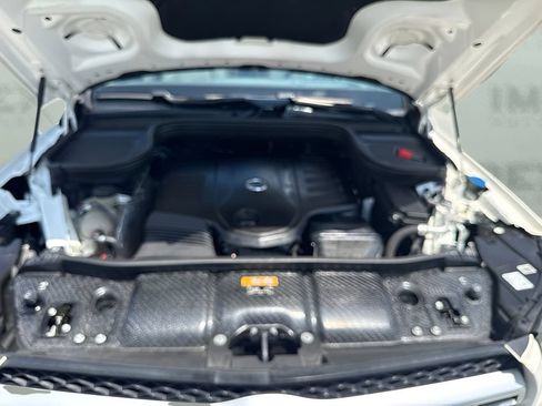 Used 2020 Mercedes-Benz GLS 450 4MATIC image 24