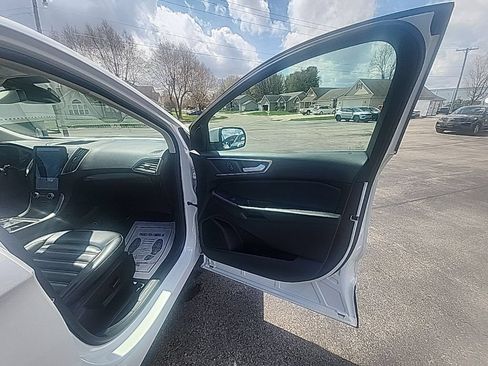 Used 2024 Ford Edge SEL w/ Convenience Package AWD/4WD image 14