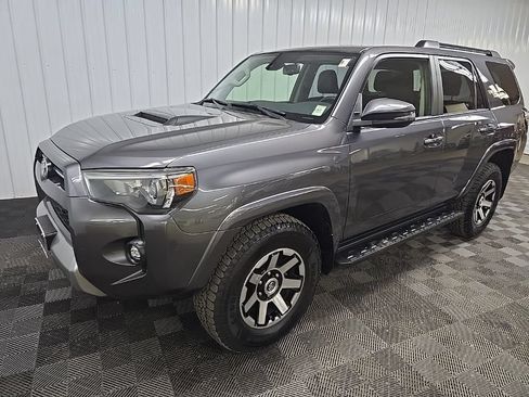 Used 2021 Toyota 4Runner TRD Off-Road Premium w/ Moonroof Package AWD/4WD image 8