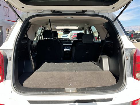Used 2022 Hyundai Palisade SEL w/ Cargo Package image 27