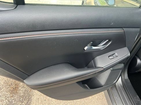 Used 2020 Nissan Sentra SR FWD image 10