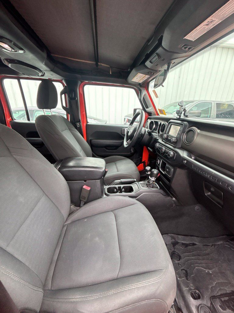 Used 2018 Jeep Wrangler Unlimited Sport AWD/4WD image 24