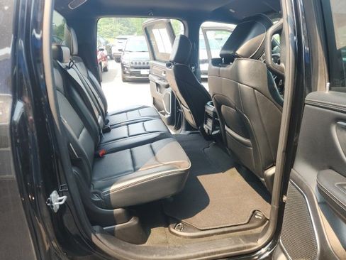 Used 2024 RAM 1500 Laramie image 14