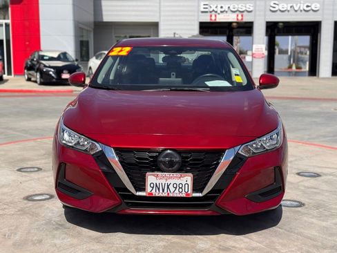 Certified 2022 Nissan Sentra SV image 3