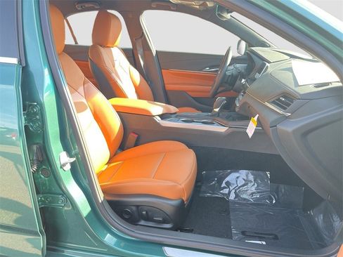 New 2025 Cadillac CT4 Premium Luxury image 28