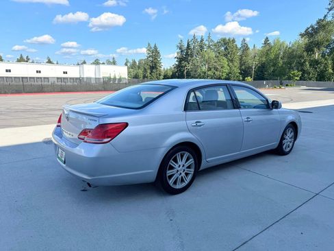 Used 2007 Toyota Avalon Limited FWD image 5