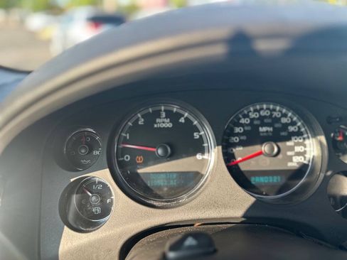 Used 2007 GMC Yukon SLT w/ SLT Preferred Equipment Group RWD image 15