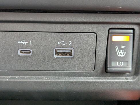 Used 2025 Nissan Frontier PRO-4X w/ Pro Convenience Package image 26