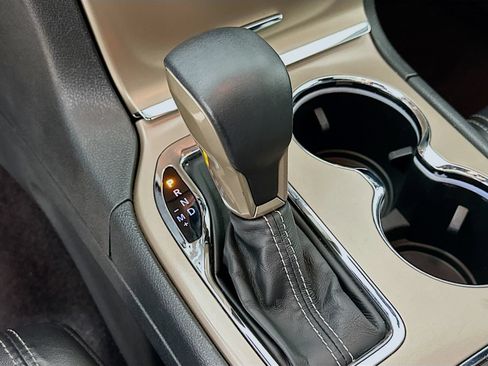 Used 2016 Jeep Grand Cherokee Limited AWD/4WD image 26