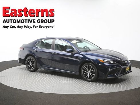 Used 2021 Toyota Camry SE image 47