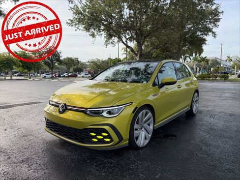 Used 2022 Volkswagen GTI Autobahn FWD image 2