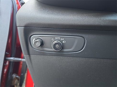 Certified 2022 Buick Envision Essence w/ Sport Touring Package image 23