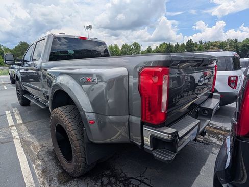Used 2024 Ford F350 XLT AWD/4WD image 6