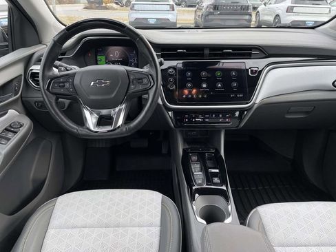 Used 2023 Chevrolet Bolt EUV Premier w/ Super Cruise Package image 4